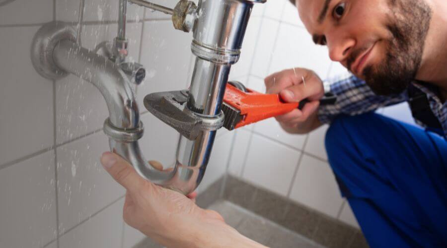 Professional same day plumber services in Braggs, OK